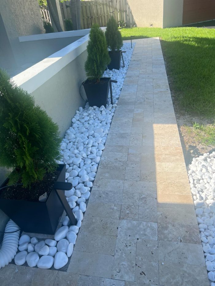 White Natural Rainforest Pebble Stone 2 to 3 inches - 1500 LBS - stoneandtiledepot.com